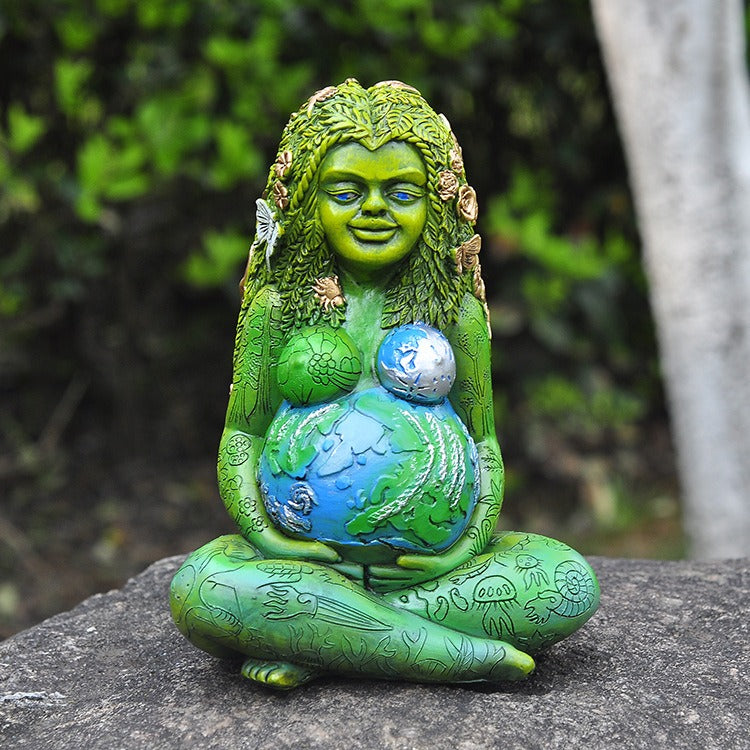 Outdoor Earth Mother Gaia Statue Resin Earth Mother Ornament